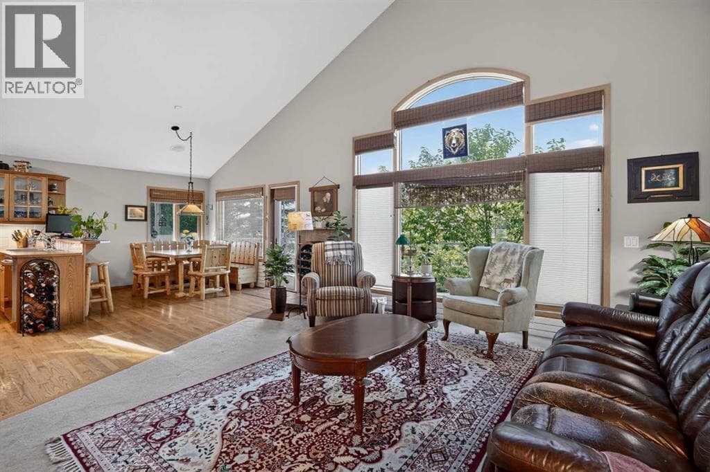 166 Scenic Ridge Crescent NW property photo 4