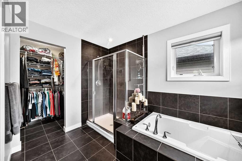 144 Pantego Close NW property photo 35