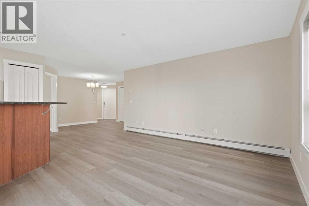 4222, 60 Panatella Street NW property photo 16