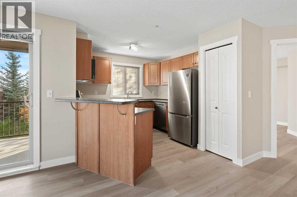 4222, 60 Panatella Street NW property photo 11