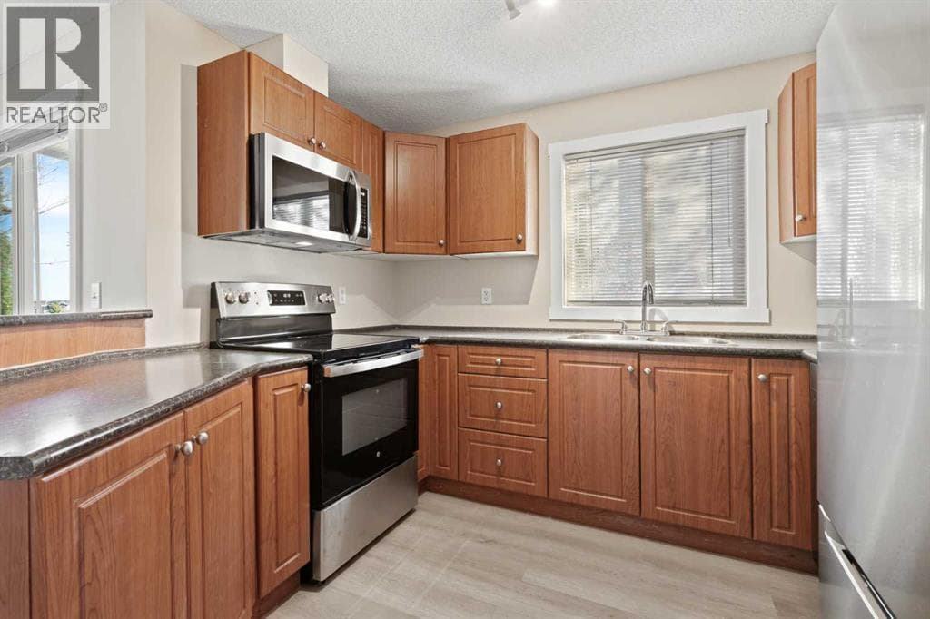 4222, 60 Panatella Street NW property photo 20