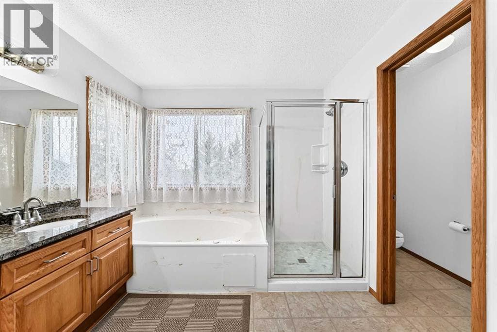127 Edgebrook Circle NW property photo 23