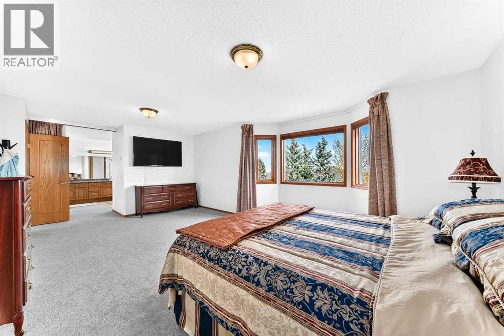 127 Edgebrook Circle NW property photo 22