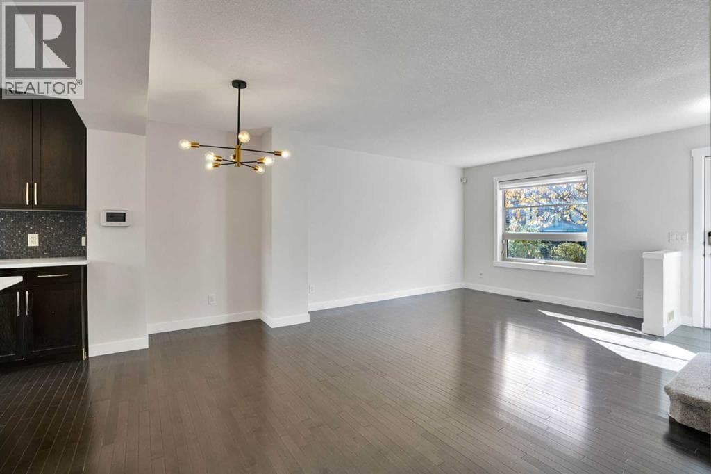 37 Aspen Hills Common SW property photo 9
