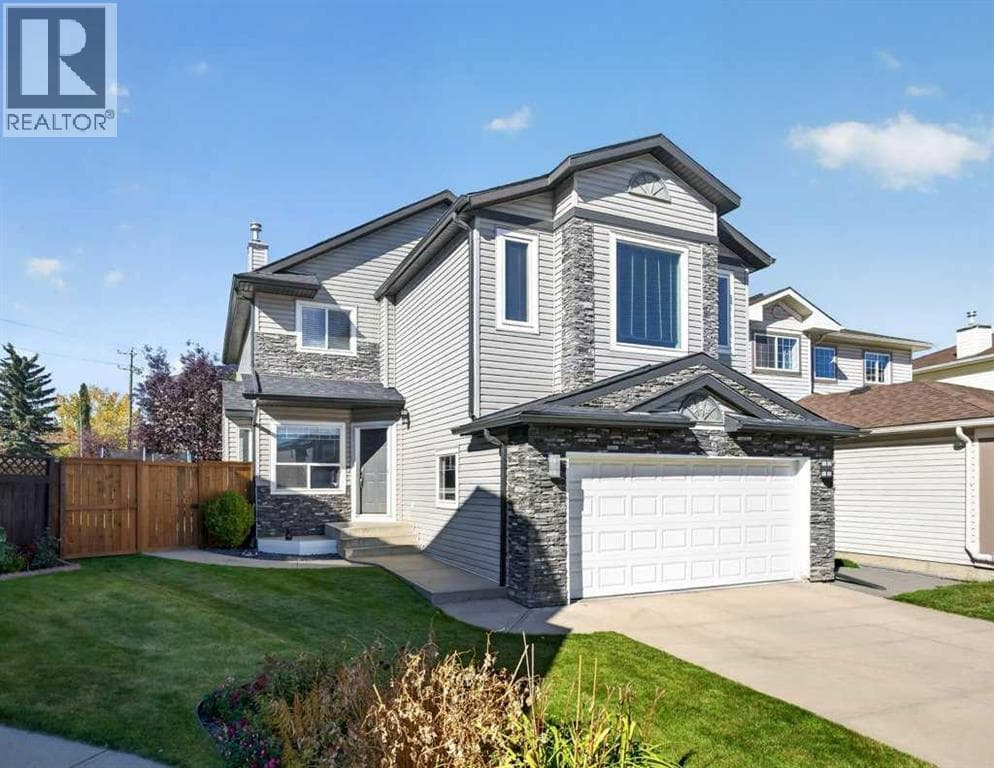 218 Harvest Creek Close NE property photo 2