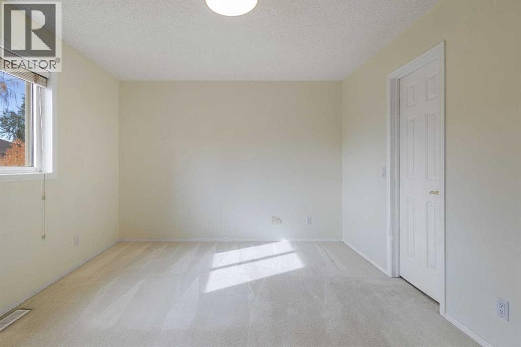 119 Hawkmount Close NW property photo 17