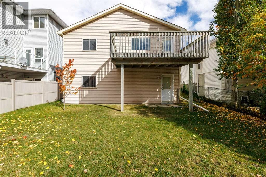 119 Hawkmount Close NW property photo 2