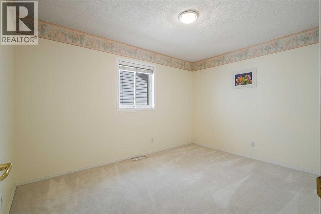 119 Hawkmount Close NW property photo 21