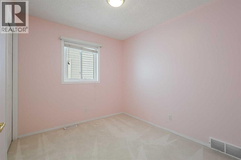 119 Hawkmount Close NW property photo 23