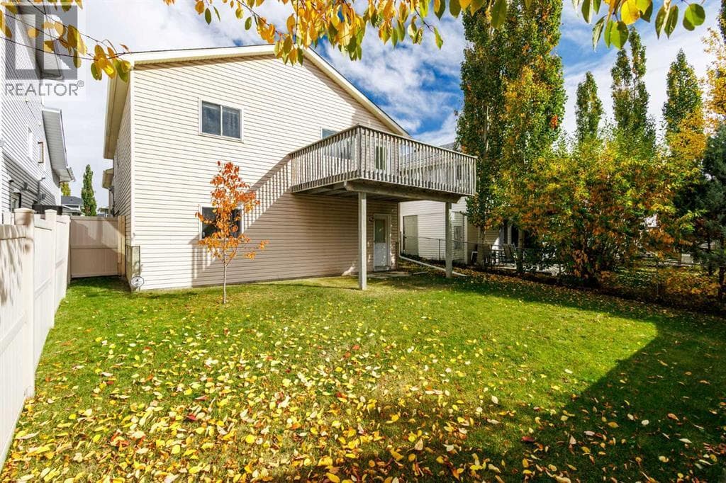 119 Hawkmount Close NW property photo 34