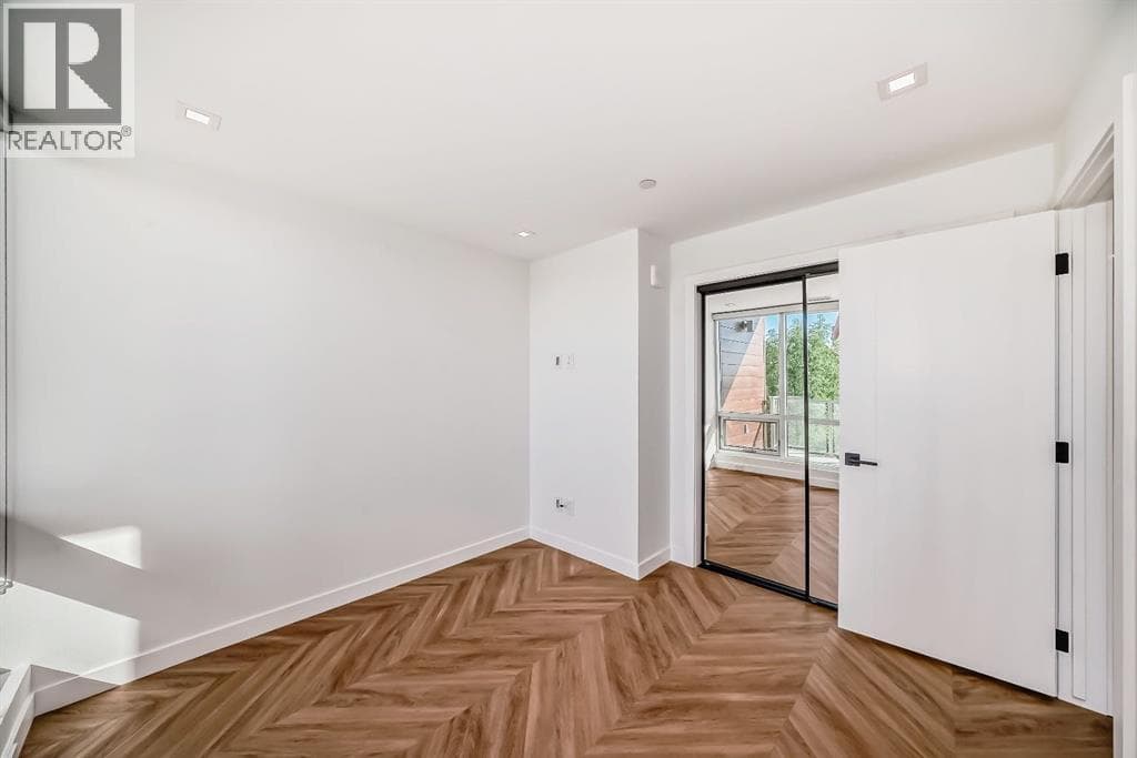 112, 8445 Broadcast Avenue SW property photo 22