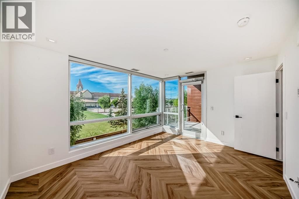 112, 8445 Broadcast Avenue SW property photo 16