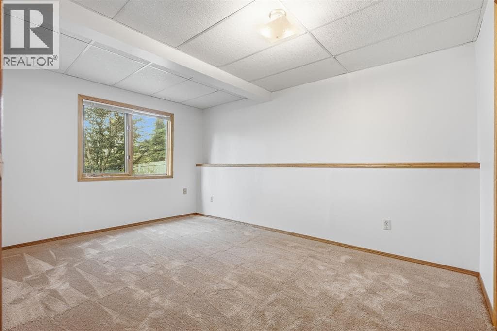 37 Edgeview Road NW property photo 31