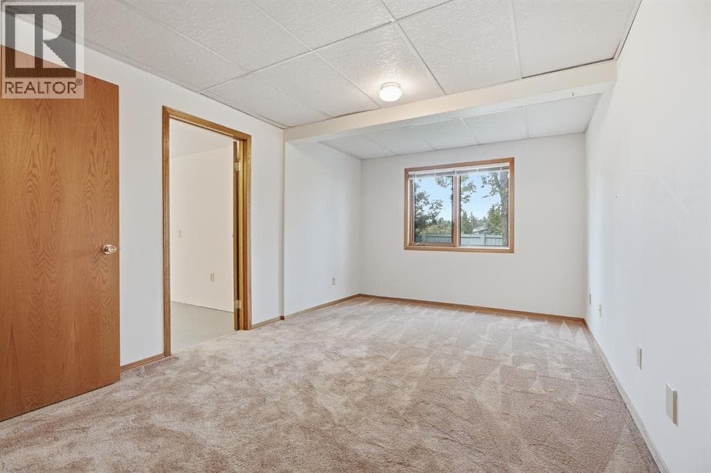 37 Edgeview Road NW property photo 30
