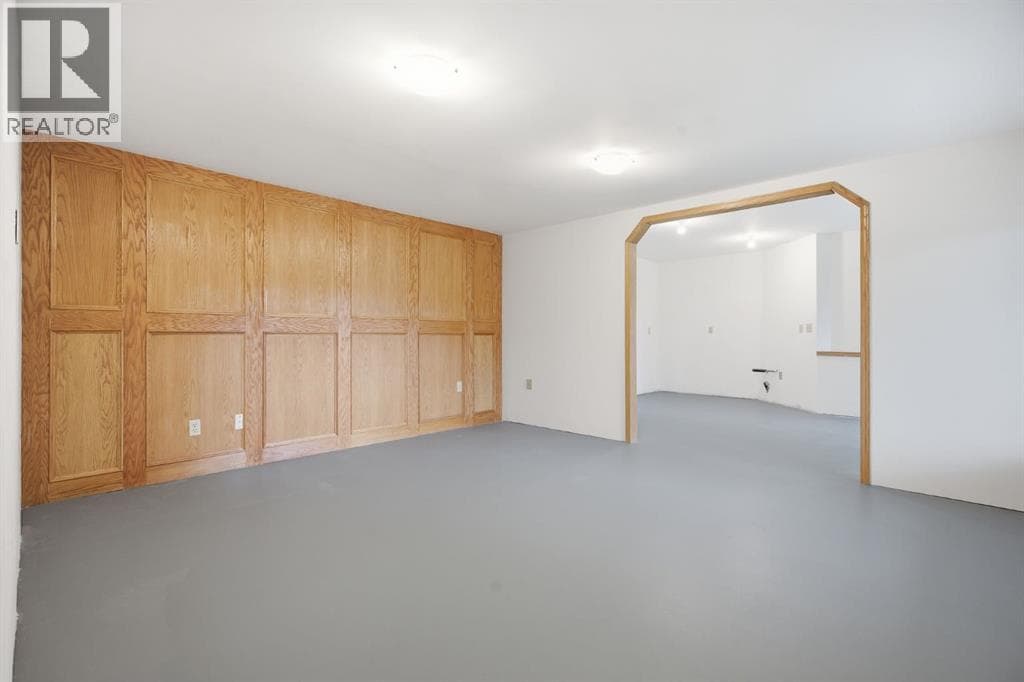 37 Edgeview Road NW property photo 39