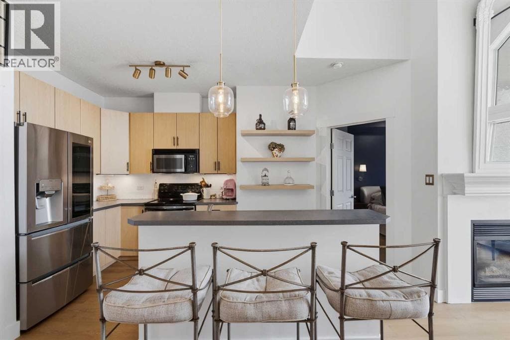 306, 3501 15 Street SW property photo 4