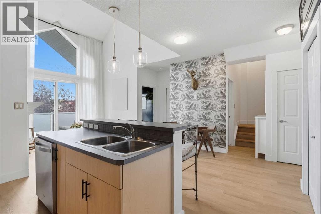 306, 3501 15 Street SW property photo 6