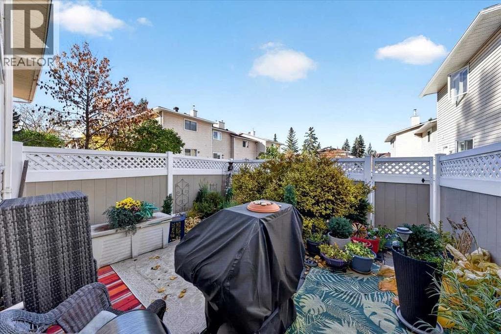 130 Woodmont Terrace SW property photo 16