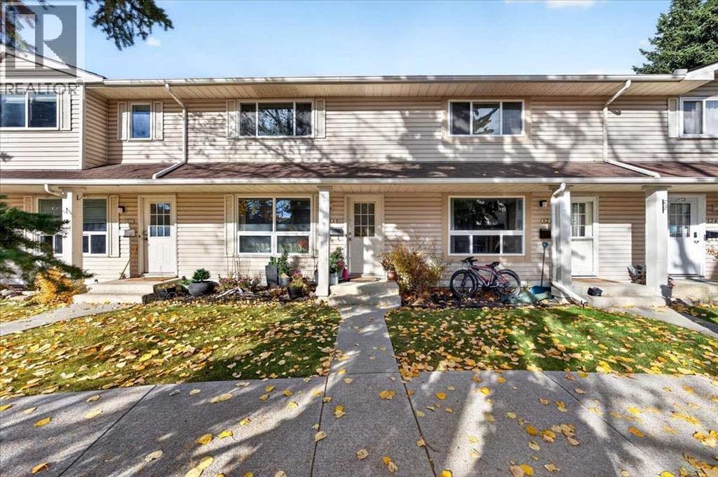 130 Woodmont Terrace SW property photo 2