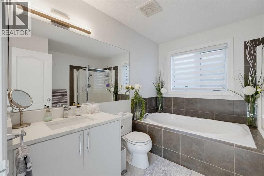 97 Panora Way NW property photo 18