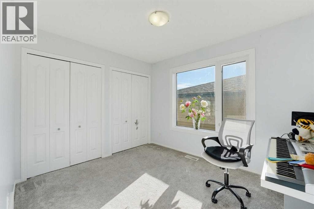 97 Panora Way NW property photo 20