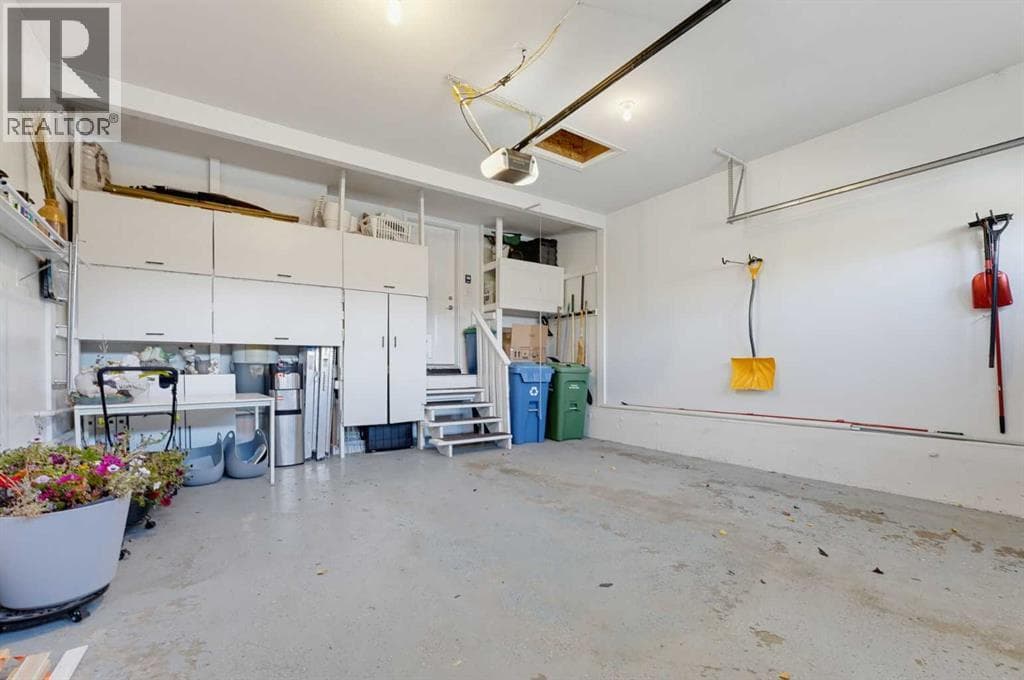 97 Panora Way NW property photo 25