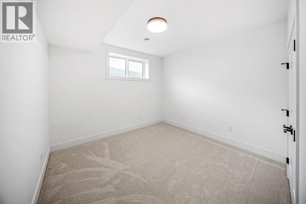 50 Elmont Close SW property photo 43