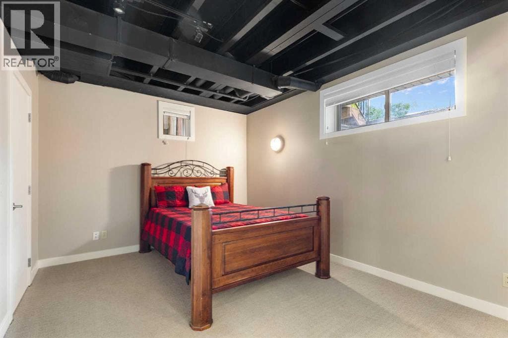 5012 20 Street SW property photo 40