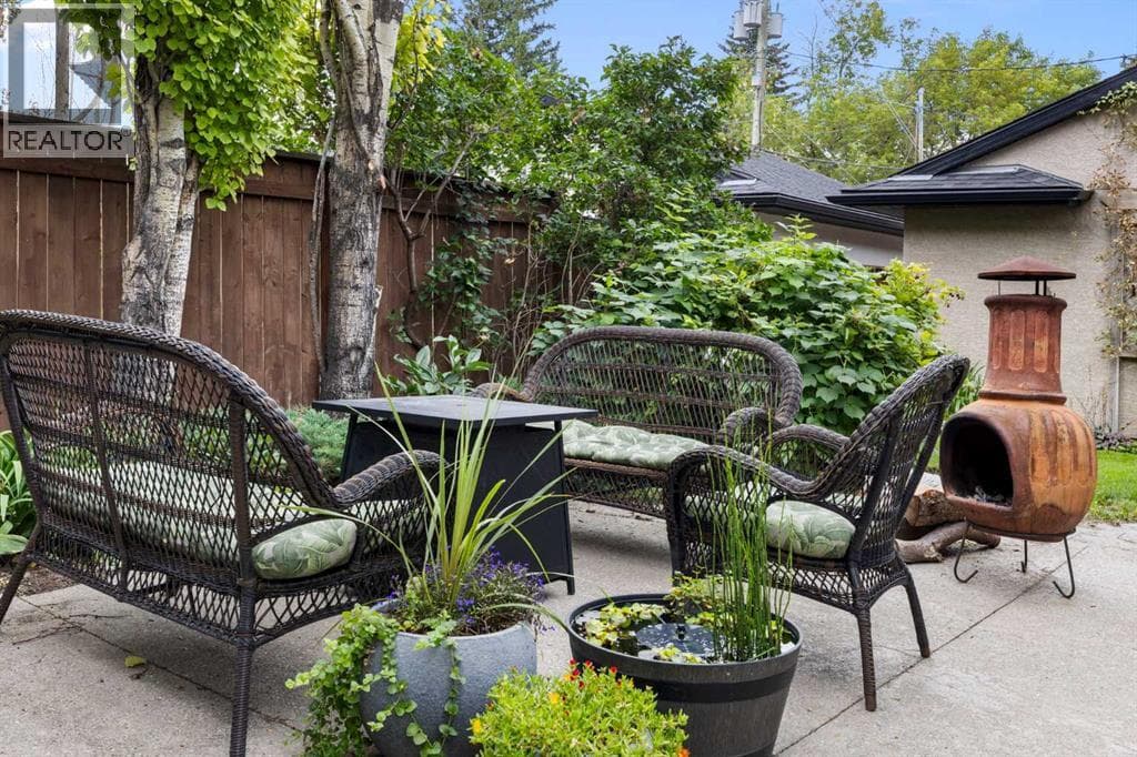 5012 20 Street SW property photo 45