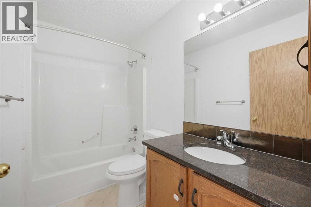 11 Coventry Lane NE property photo 26