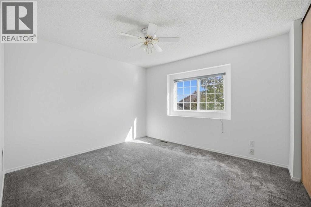11 Coventry Lane NE property photo 18