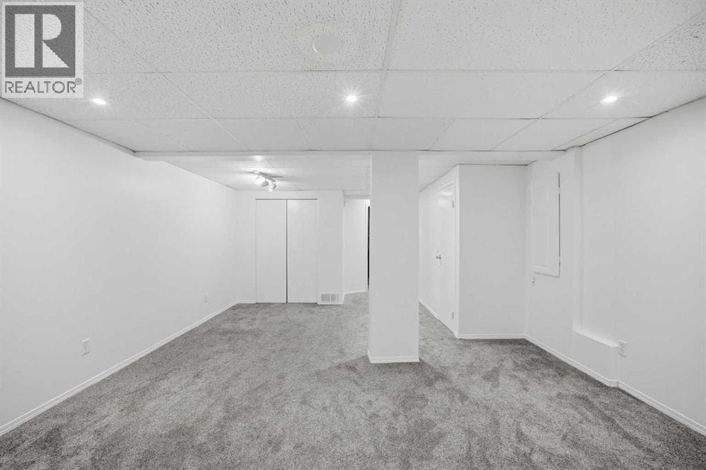 11 Coventry Lane NE property photo 31