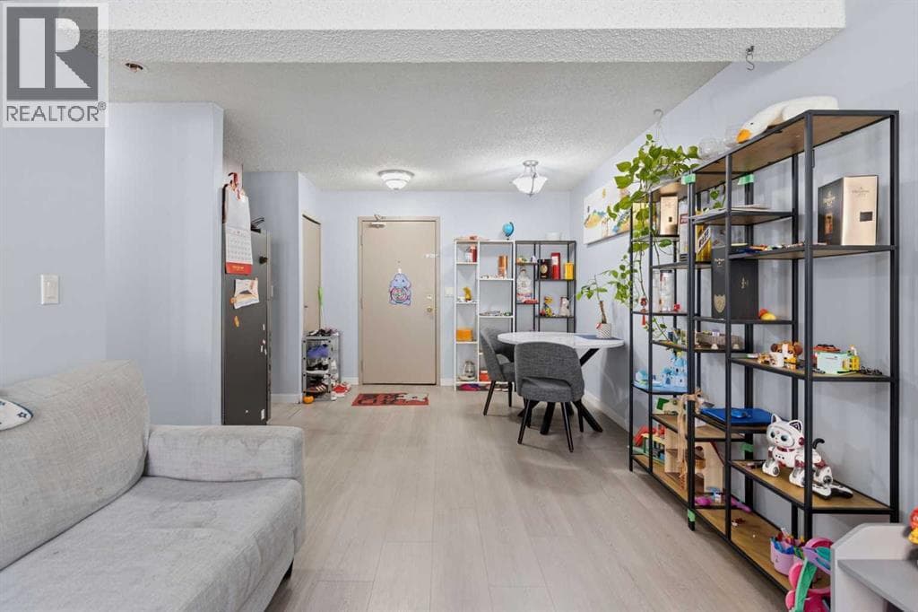7, 3911 1 Street NE property photo 5