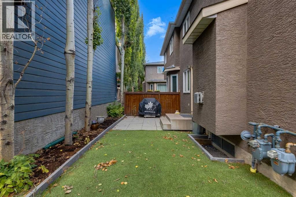 8, 2132 35 Avenue SW property photo 33