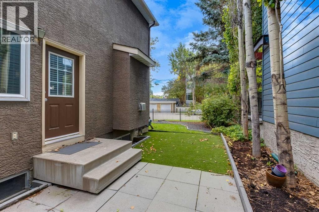 8, 2132 35 Avenue SW property photo 36