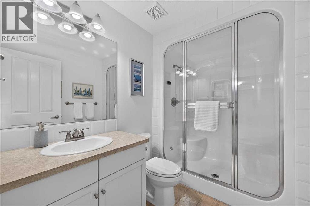 248 Springbank Villas SW property photo 25