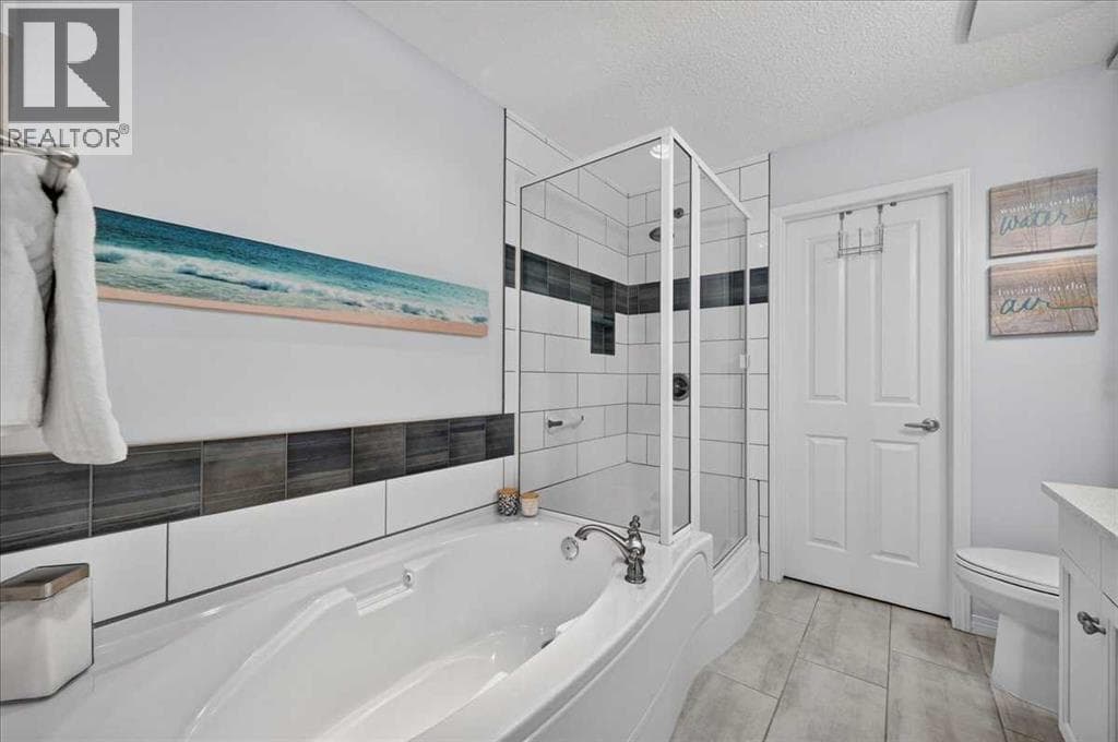 248 Springbank Villas SW property photo 14
