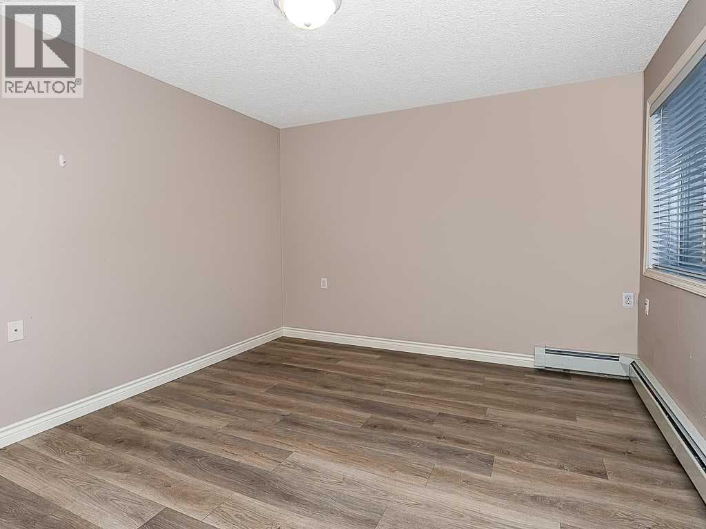2102, 7451 Springbank Boulevard SW property photo 21