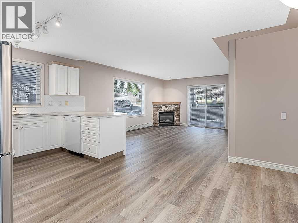 2102, 7451 Springbank Boulevard SW property photo 4