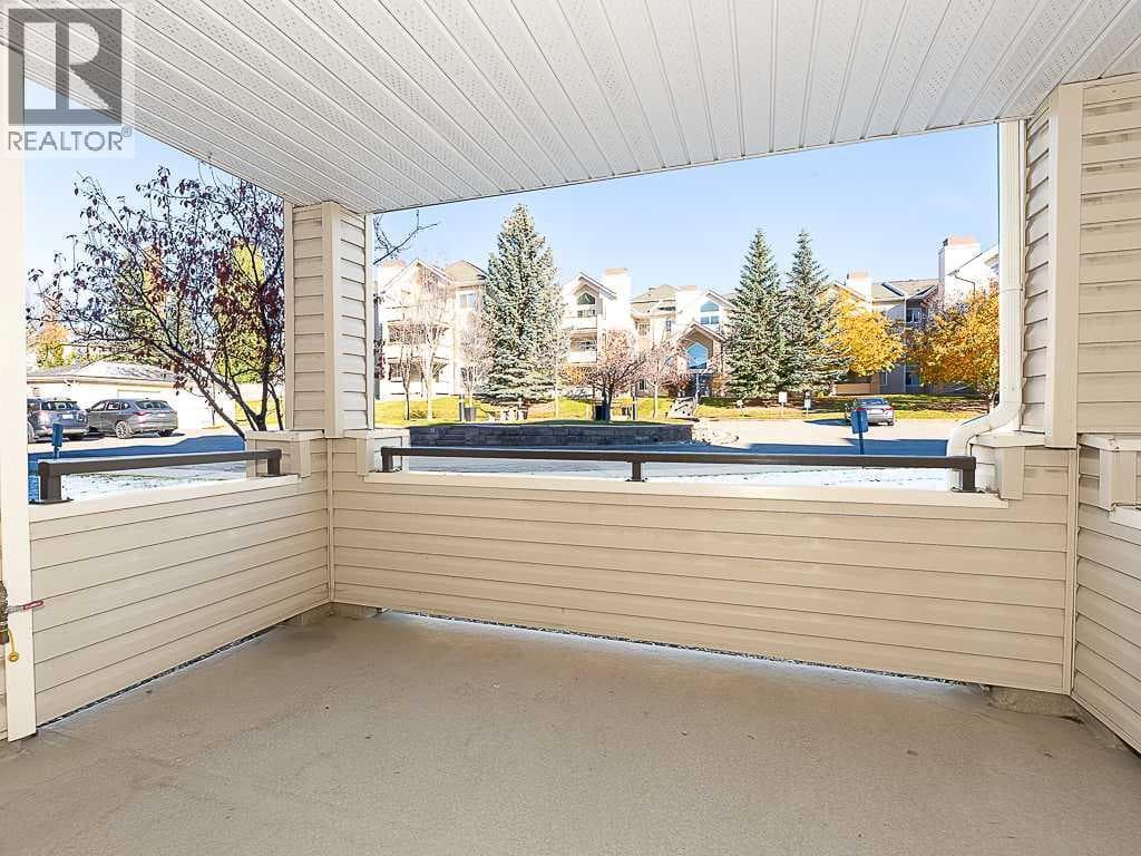2102, 7451 Springbank Boulevard SW property photo 8