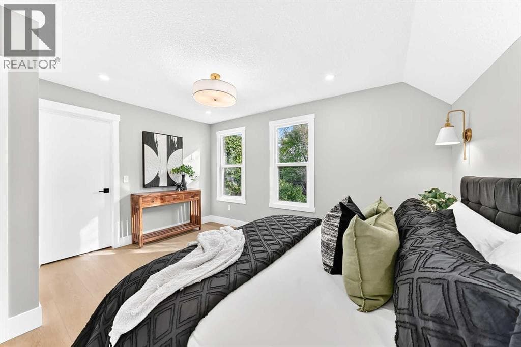 3715 14A Street SW property photo 25