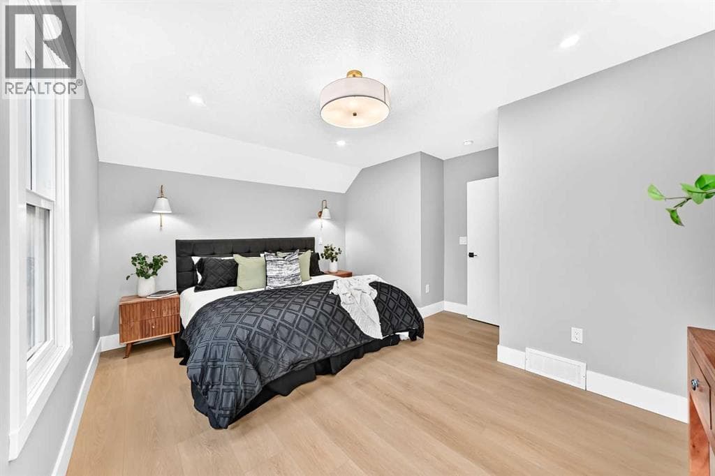 3715 14A Street SW property photo 23