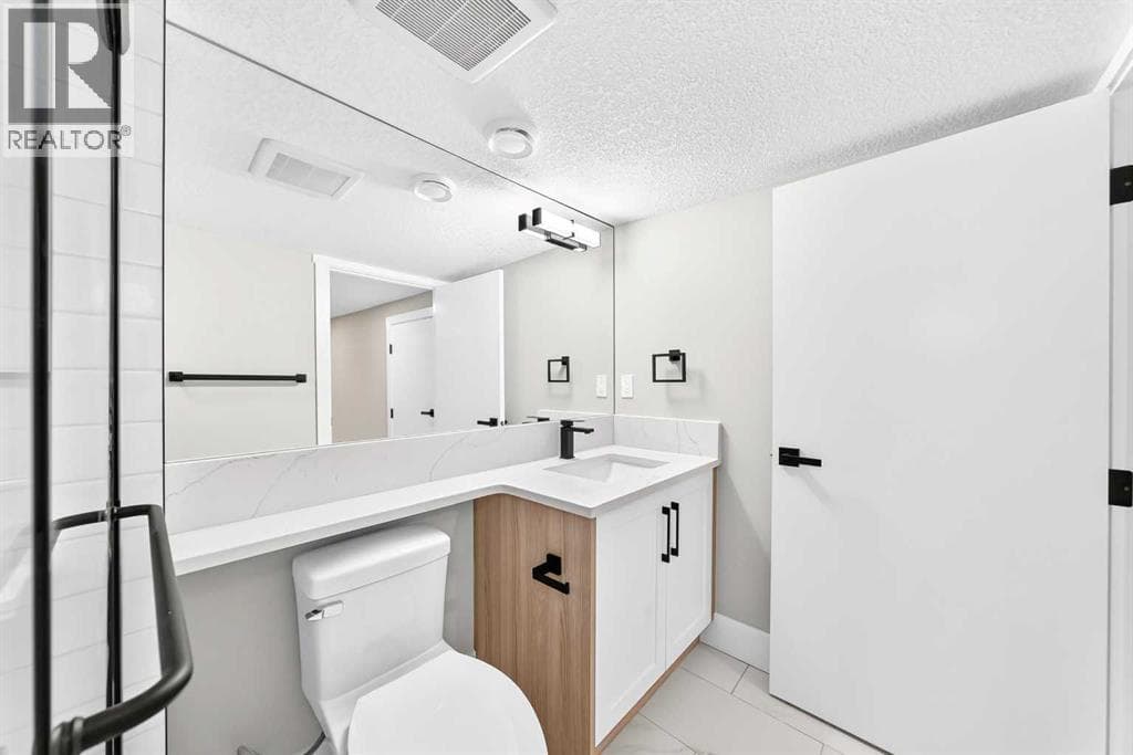 3715 14A Street SW property photo 36