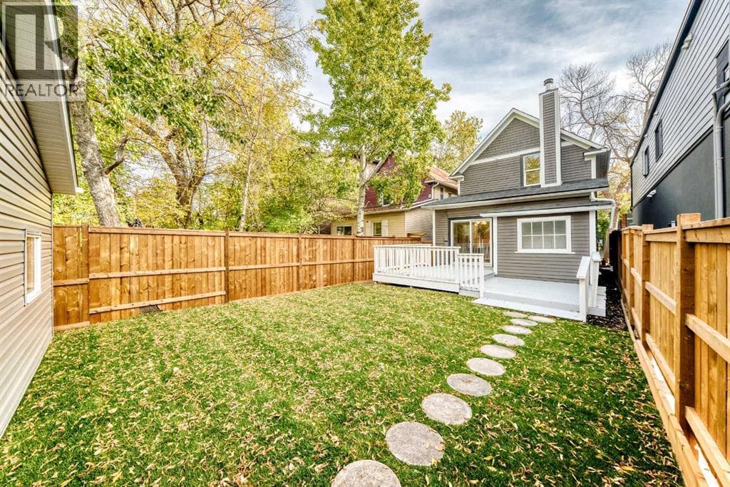 3715 14A Street SW property photo 42