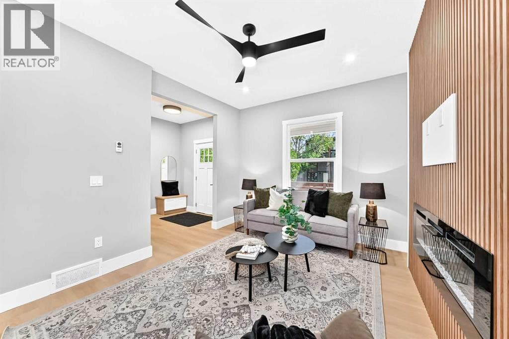 3715 14A Street SW property photo 16