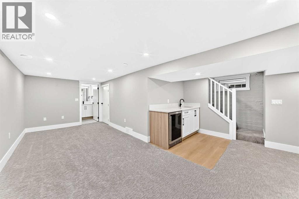 3715 14A Street SW property photo 35
