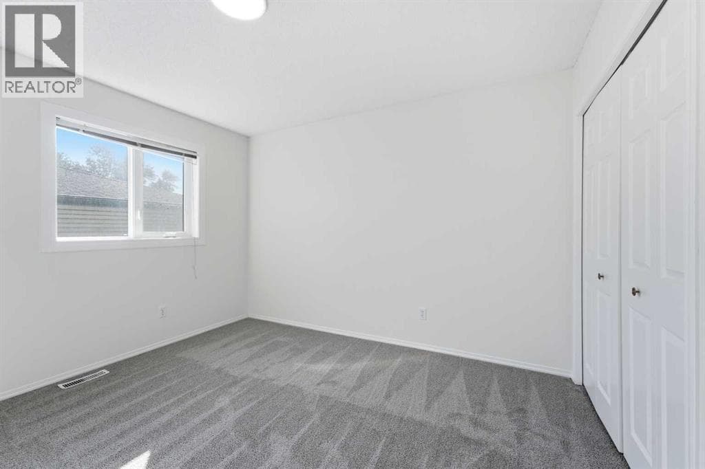2, 2132 35 Avenue SW property photo 21