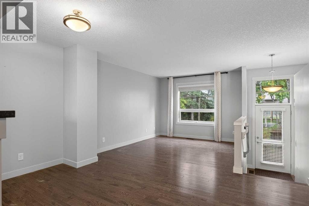 57 Aspen Hills Terrace SW property photo 5