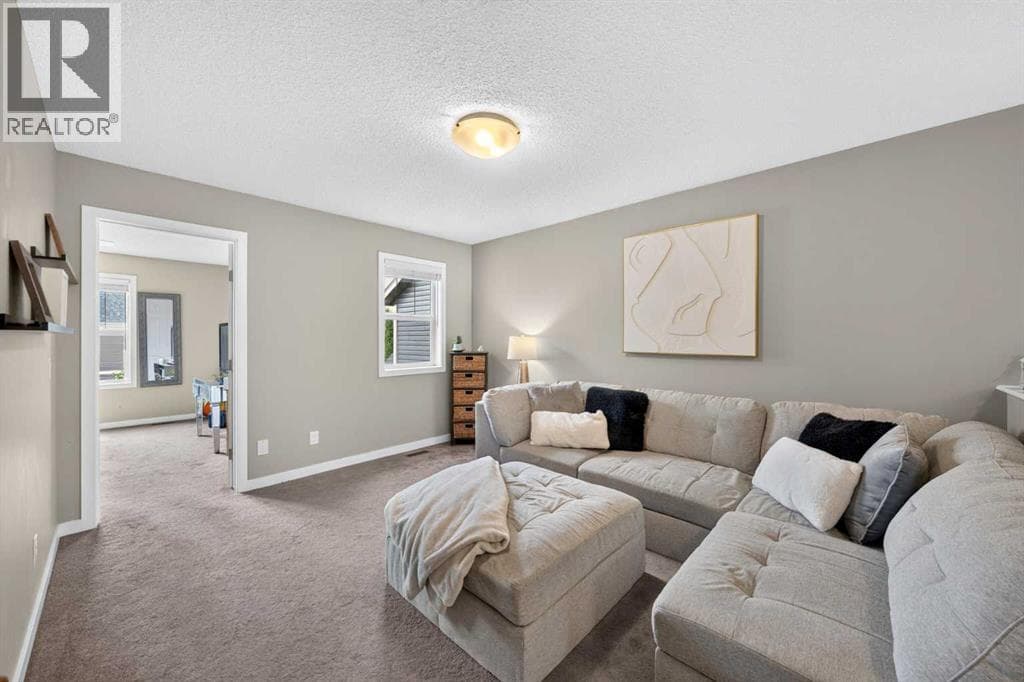 52 Evansborough Way NW property photo 22