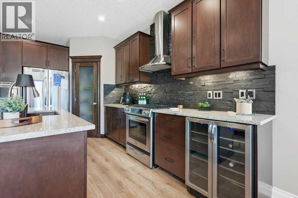165 Aspenshire Crescent SW property photo 11